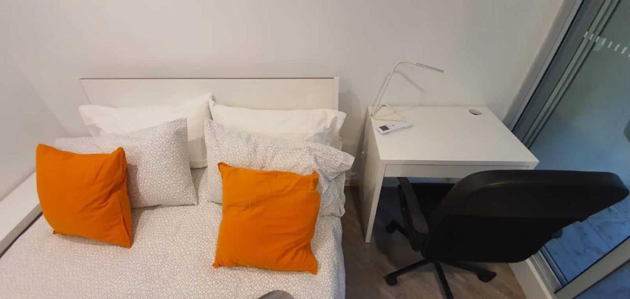 Dana-Cozy Studio With Shared Entry In The City Canberra Exterior foto